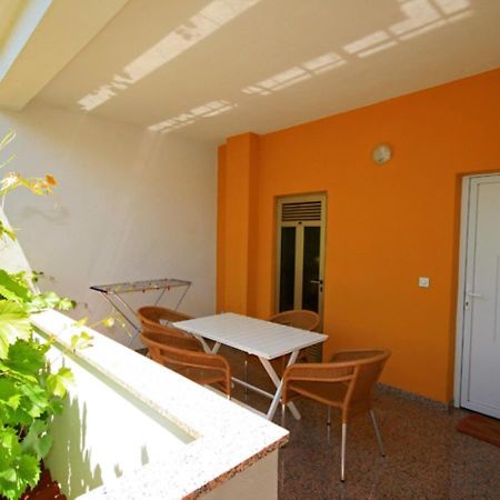 Apartments Surfinia Baška Екстериор снимка